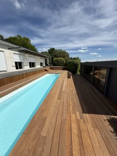 Pose d'une grande terrasse en ipé à Toulouse , Toulouse, Cultur'bois
