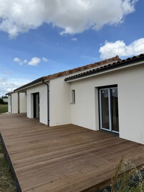 Quel est le meilleur bois exotique pour une terrasse extérieure ?, Toulouse, Cultur'bois