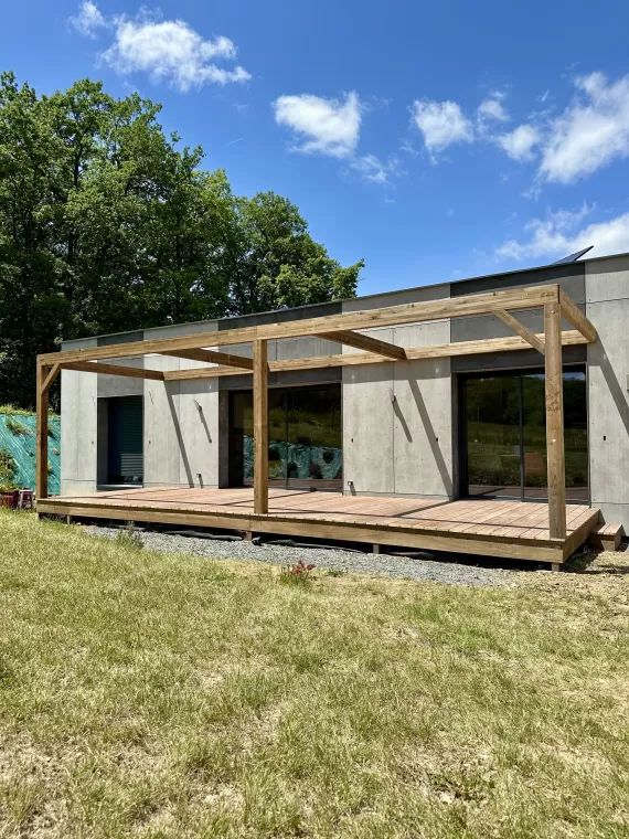 Création d'une terrasse et d'une pergola en bois à Toulouse, Toulouse, Cultur'bois