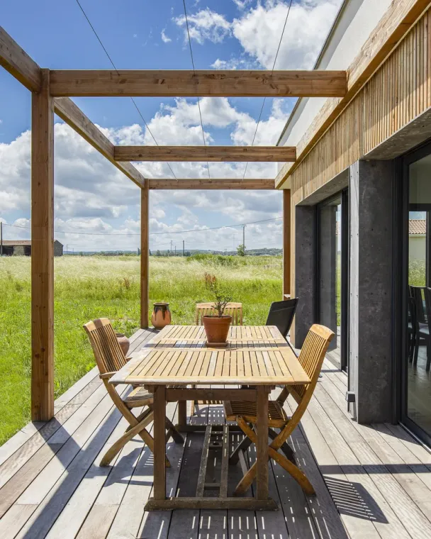 Pergola en bois avec câbles inox , Toulouse, Cultur'bois