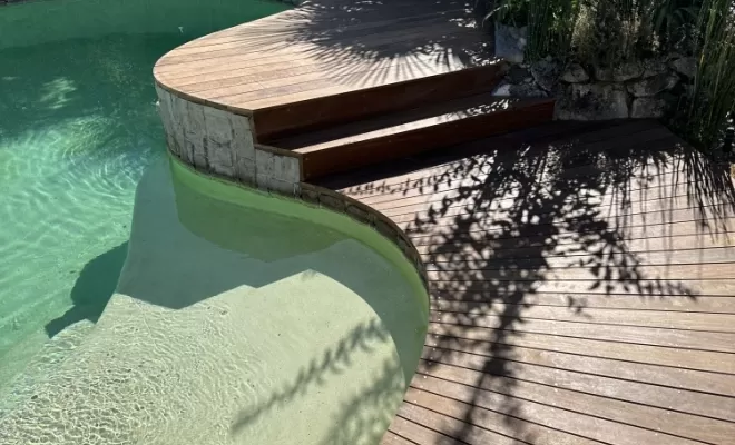 Terrasse en Gaïac de Cayenne : Élégance et Savoir-Faire à Balma, Toulouse, Cultur'bois