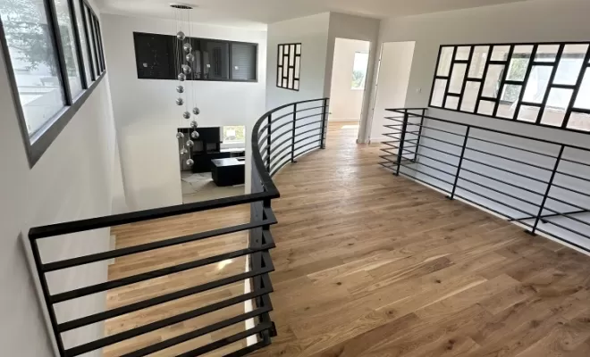 Parquet "Versailles" : Élégance et Modernité à L'Union, Toulouse, Cultur'bois