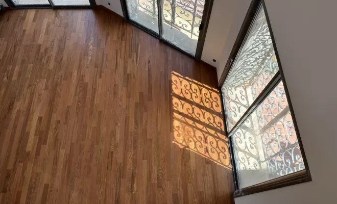 À Perpignan, l'Élégance du Parquet en Courbaril, Toulouse, Cultur'bois