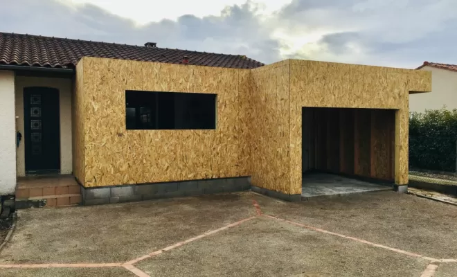 Extension Moderne avec un bardage à vissage caché à Labarthe sur Lèze, Toulouse, Cultur'bois