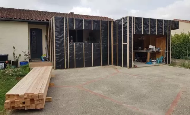 Extension Moderne avec un bardage à vissage caché à Labarthe sur Lèze, Toulouse, Cultur'bois