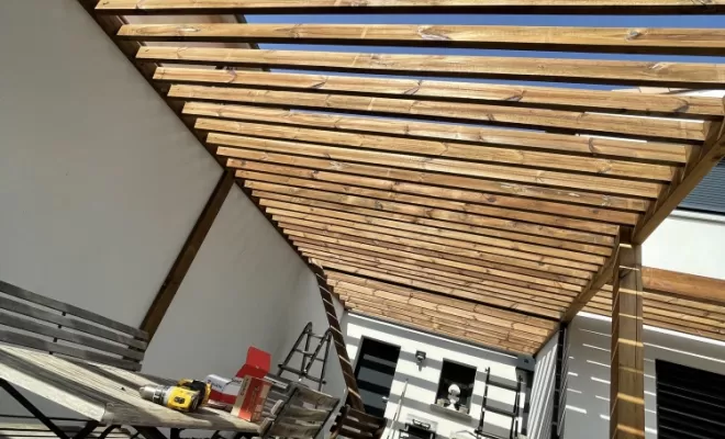 Pergola à Pin-Balma : un extérieur revalorisé, Toulouse, Cultur'bois