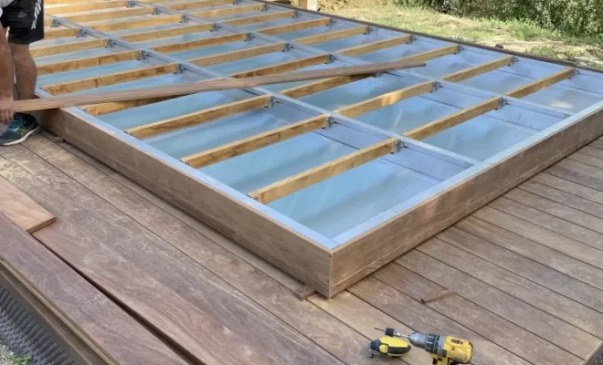 Une terrasse Mobile en Gaïac de Cayenne à Baumont sur leze, Toulouse, Cultur'bois