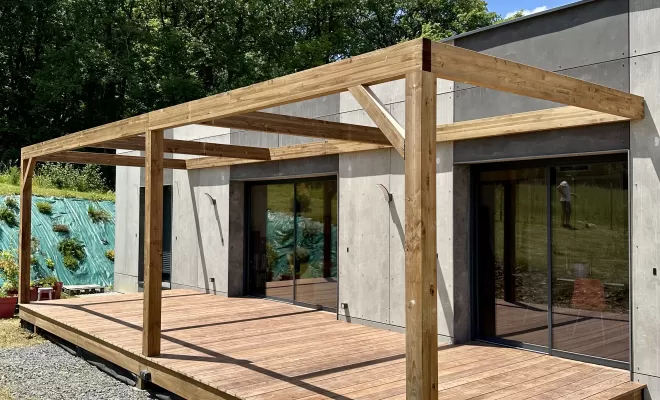 Création d'une terrasse et d'une pergola en bois à Toulouse, Toulouse, Cultur'bois