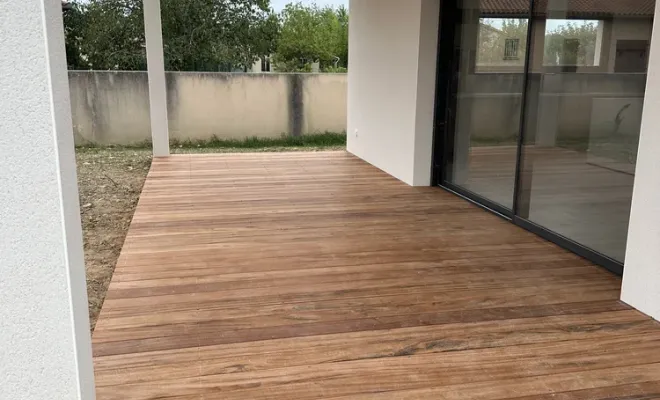 Terrasse en Gonzalo Alves pour profiter des beaux temps l'été, Toulouse, Cultur'bois