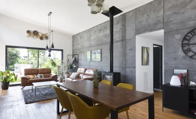 Bardage intérieur noir en viroc , Toulouse, Cultur'bois