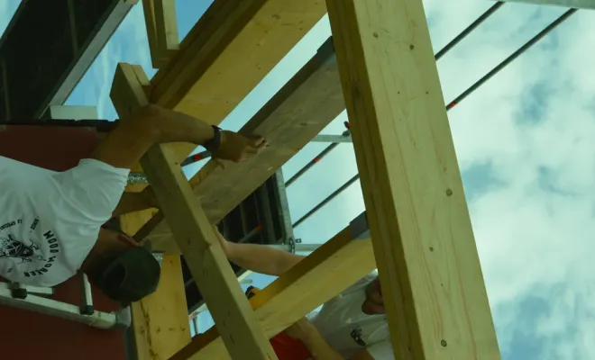 Quels sont les avantages d'une surélévation de maison en ossature bois ?, Toulouse, Cultur'bois