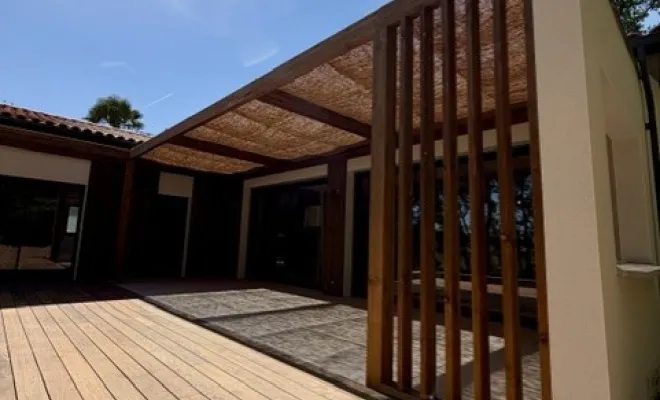 Construction d'une pergola avec ombrière à Toulouse, Toulouse, Cultur'bois