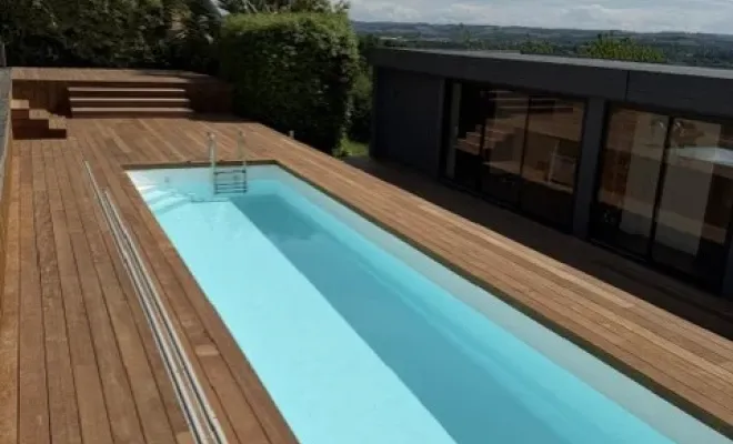 Pose d'une grande terrasse en ipé à Toulouse , Toulouse, Cultur'bois