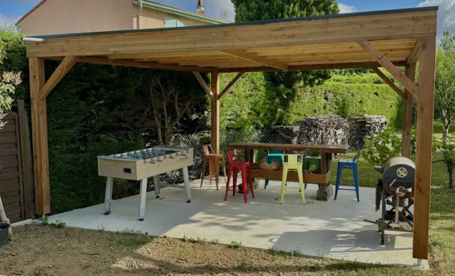 Pergola fermée à Toulouse, Toulouse, Cultur'bois