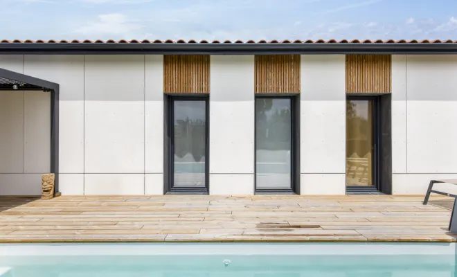 Bardage viroc rouge et blanc, Toulouse, Cultur'bois